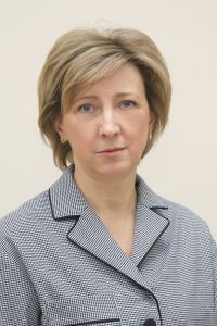 Декан Факультета бизнеса и права