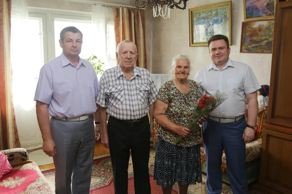 Поздравление ветеранов