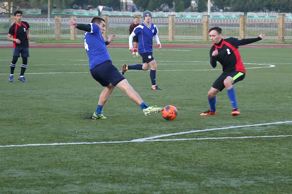 Футбол