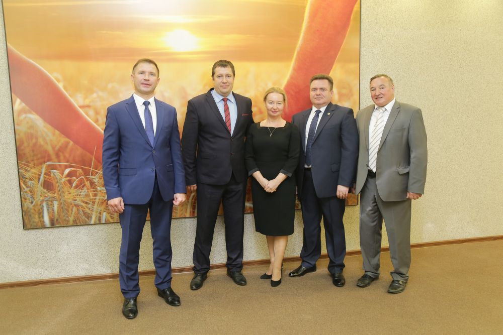 180 лет