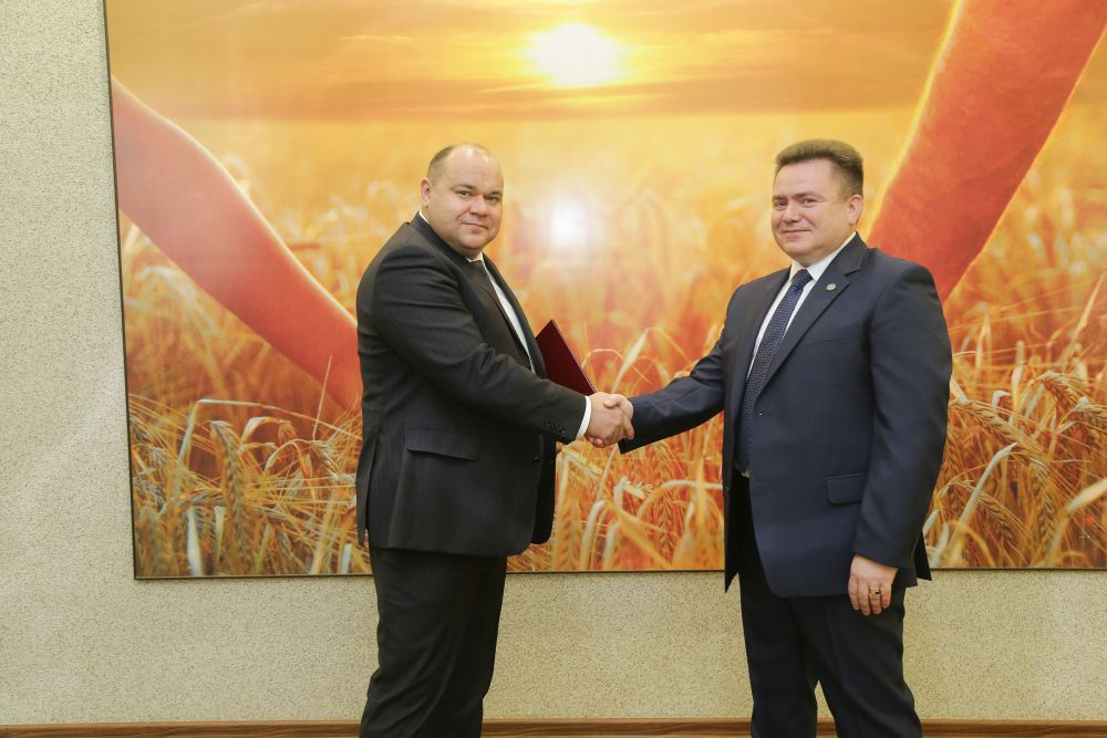 180 лет