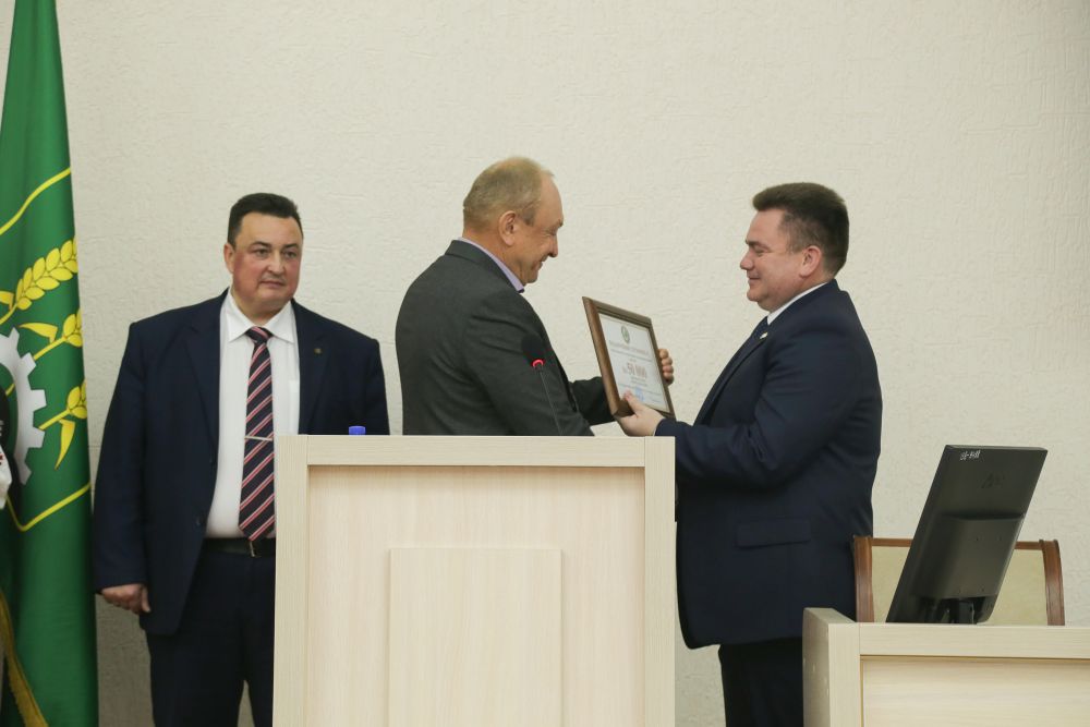 180 лет