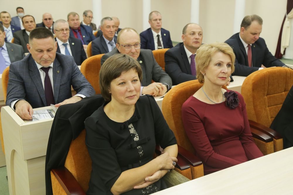 180 лет