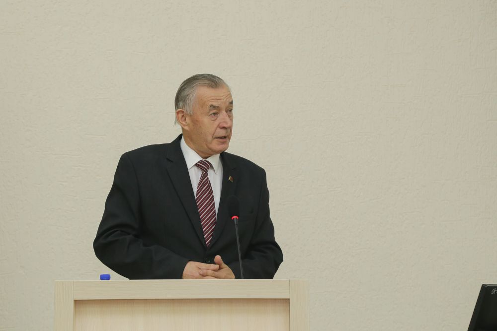 180 лет