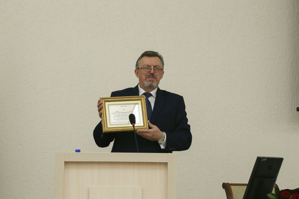 180 лет