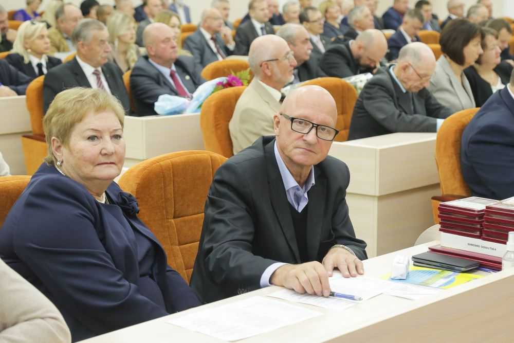 180 лет
