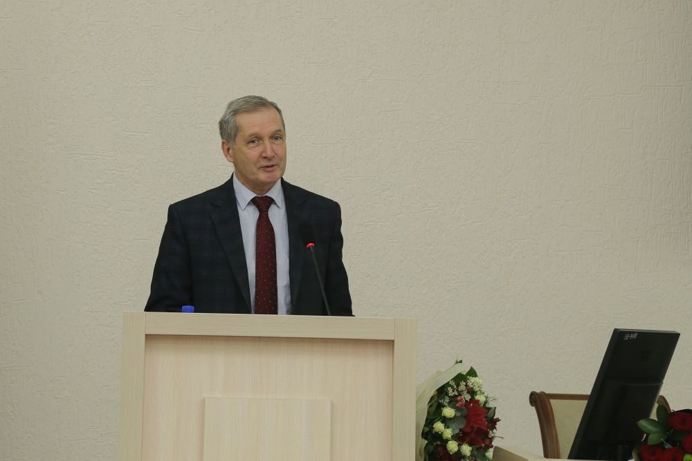 180 лет