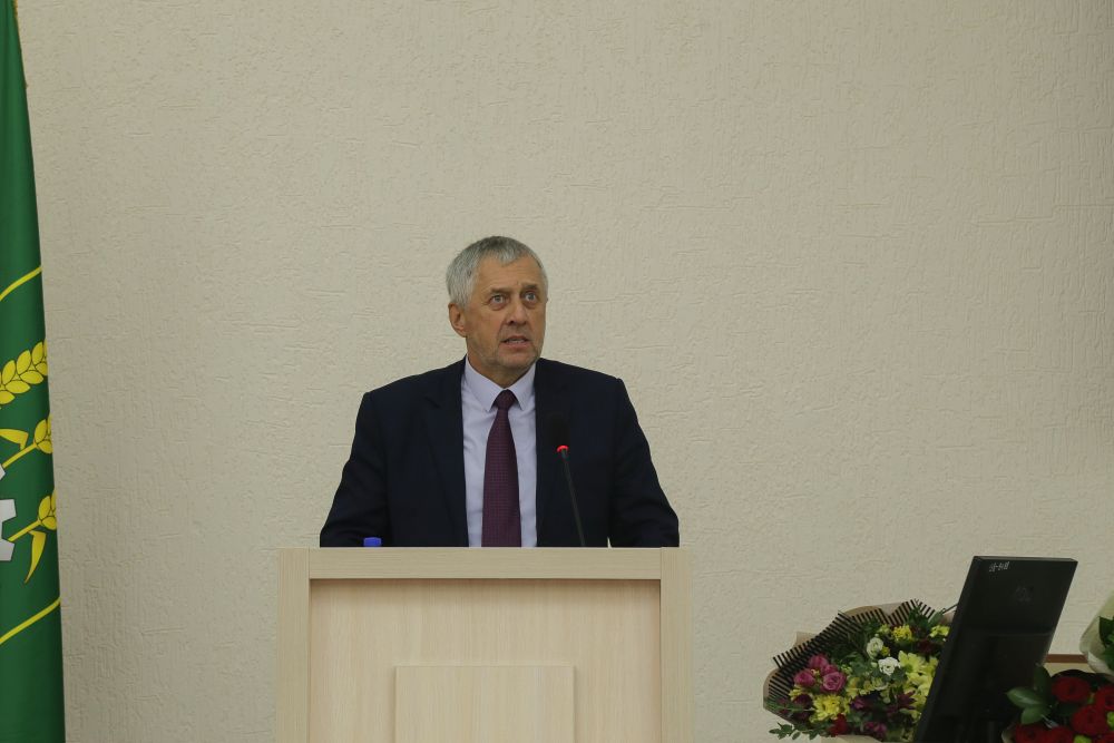 180 лет
