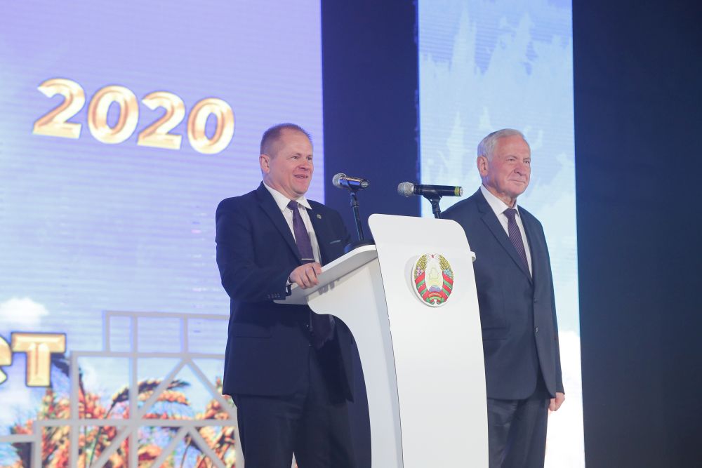 180 лет