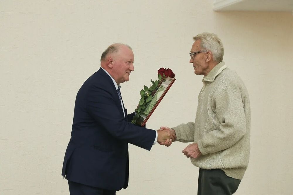 Поздравление