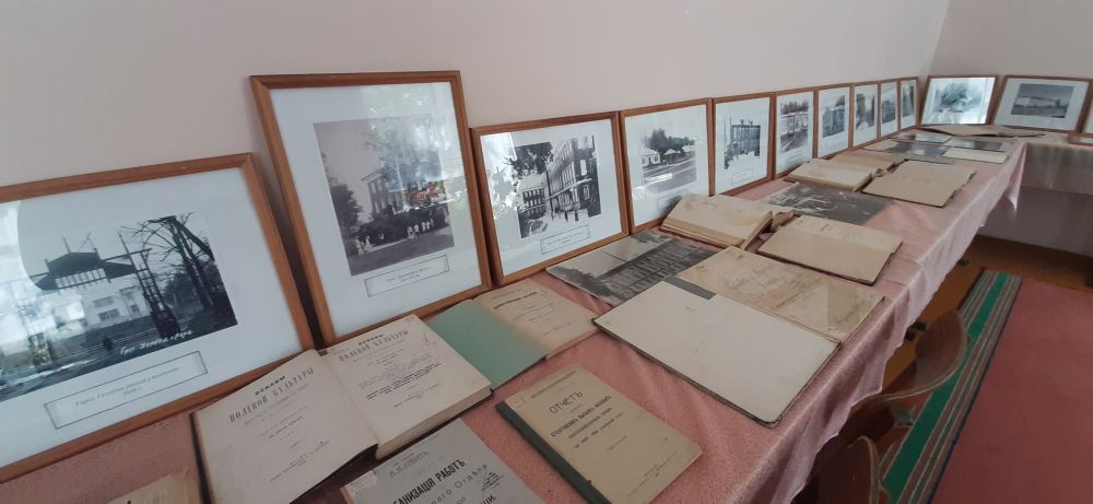 История академии