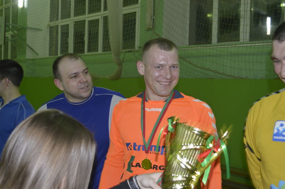 Футбол