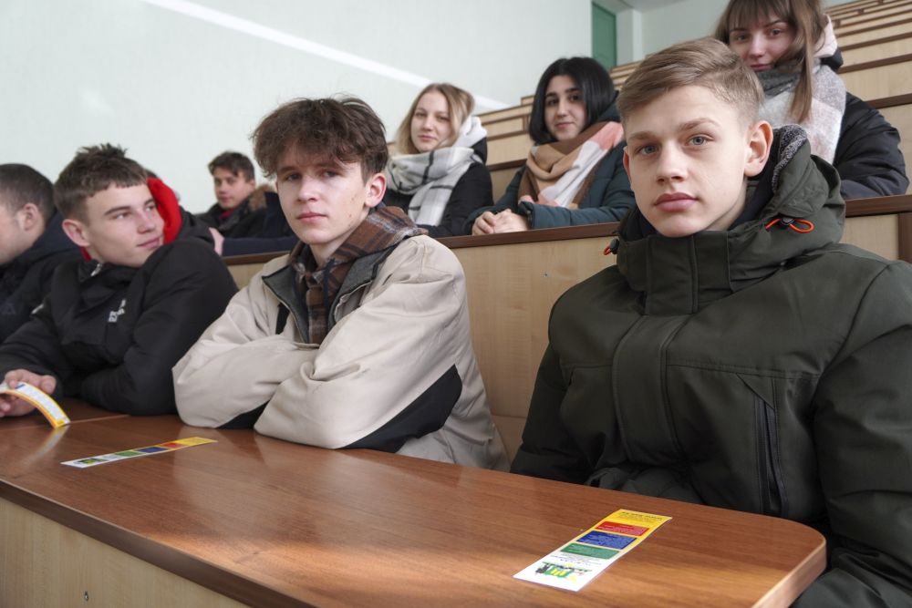Учащиеся чаусского