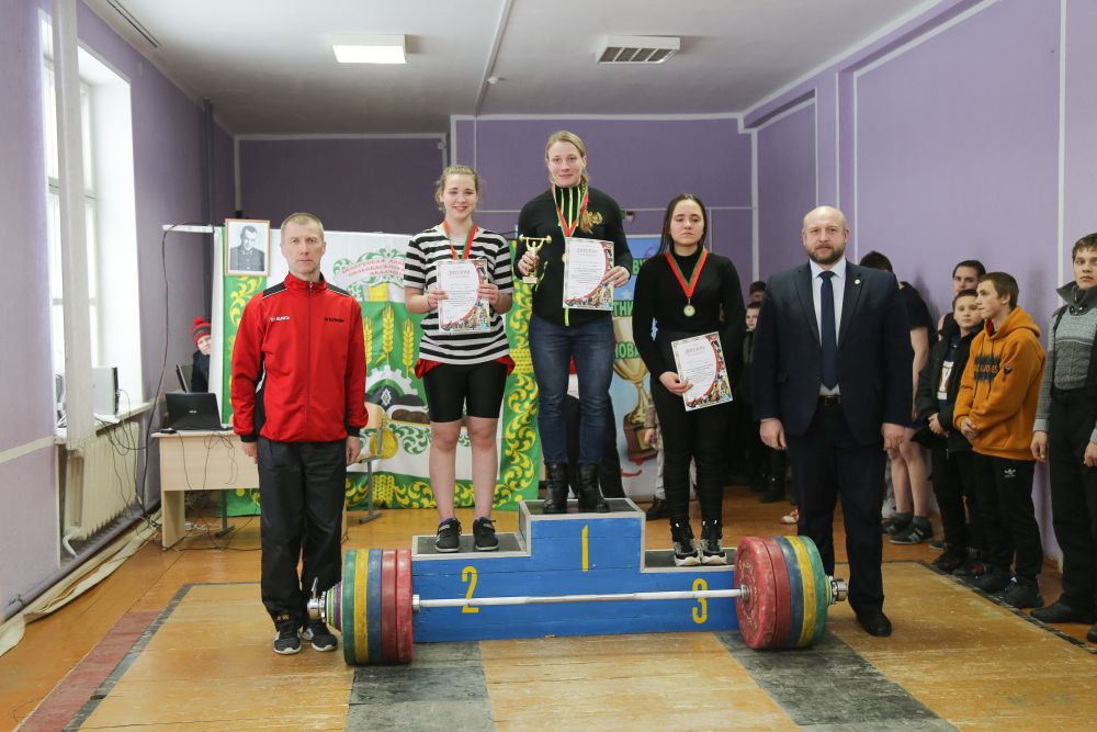 Турнир