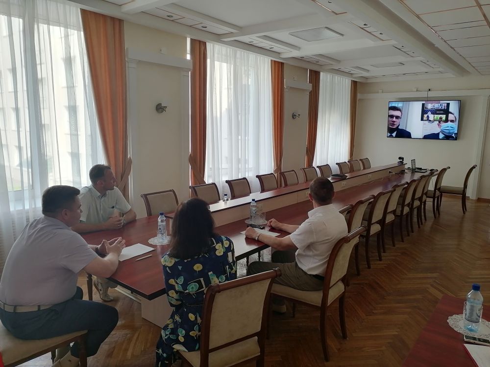 Встреча с Индонезией