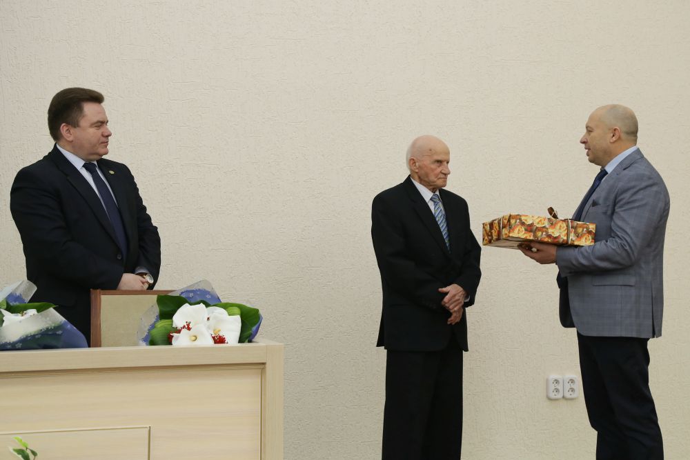 Поздравление