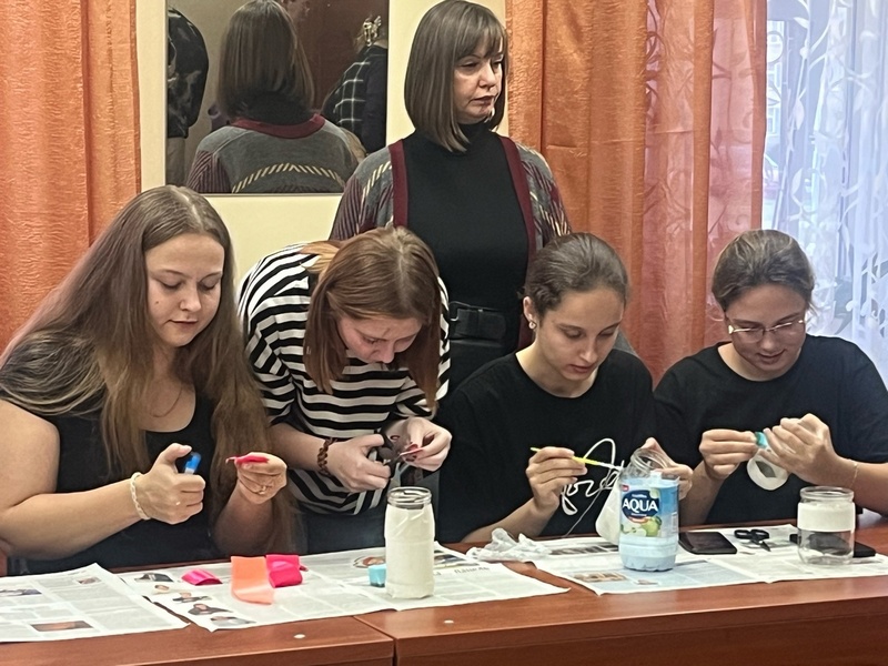 поздравь маму