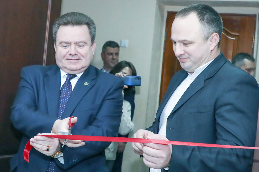 О наc пишут