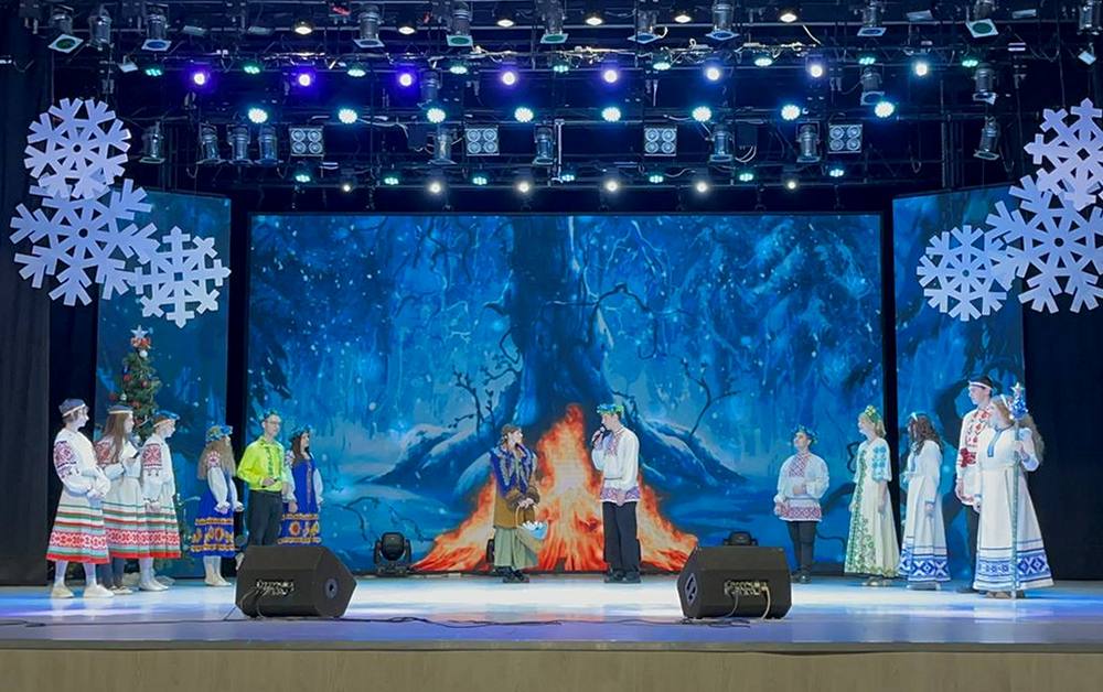 12 месяцев
