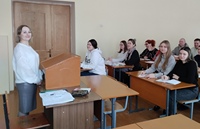 Открытое занятие на экономическом факультете с привлечением специалиста с производства